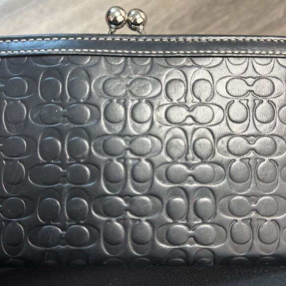 Vintage Coach Signature Black Clutch/Wristlet - Picture 6 of 9